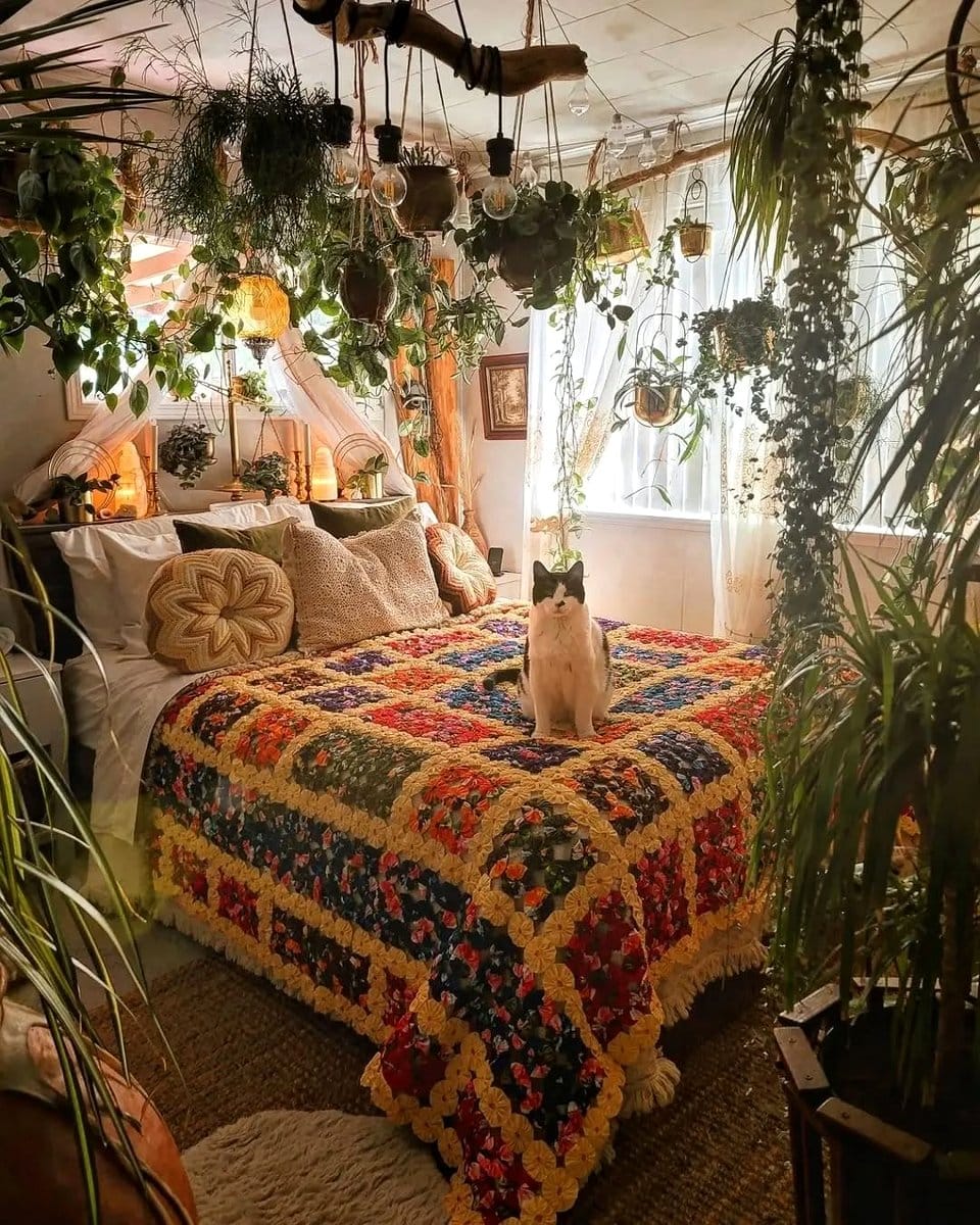 floating bed with built-in planters
