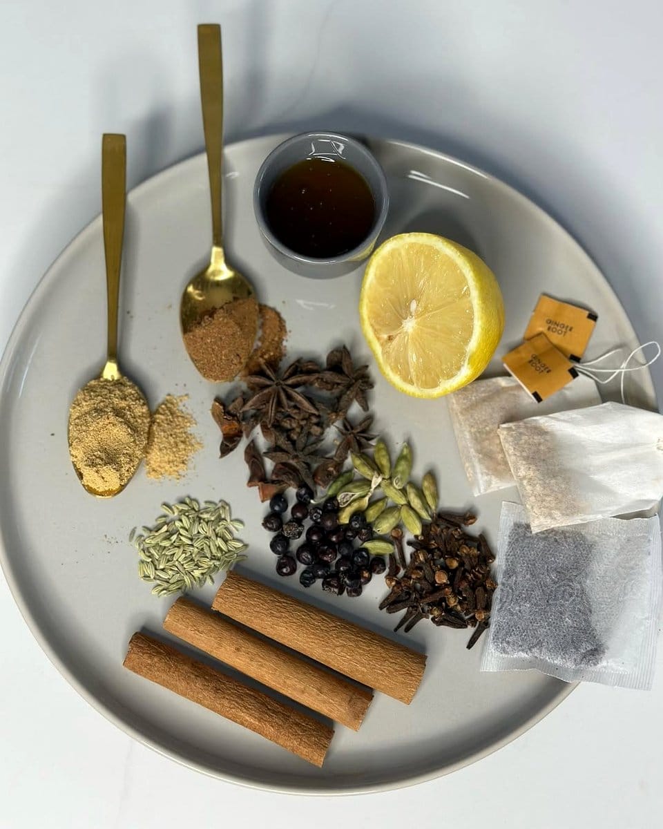 cinnamon sticks and powder in dish