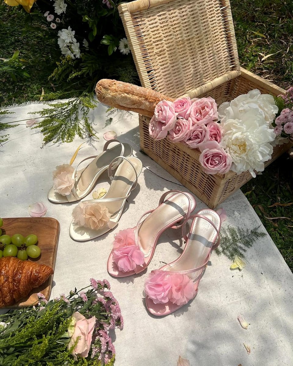 high-heeled shoes with plants