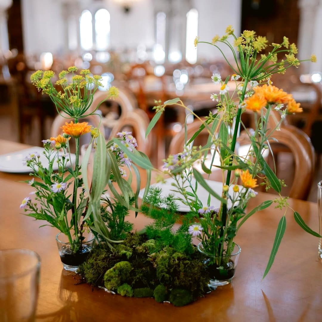 Entryway table decor with Siberian Fur and moss