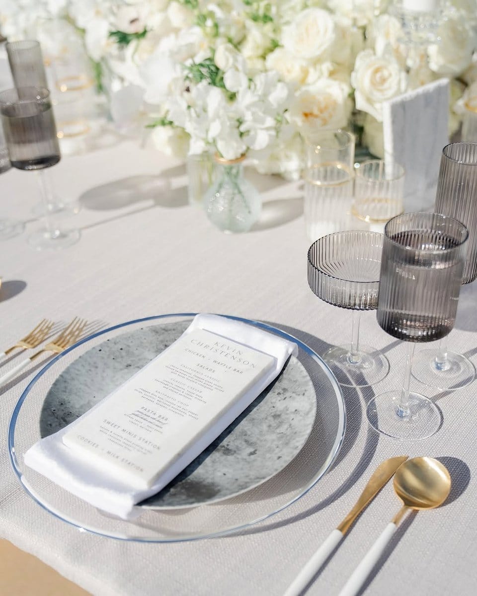 Elegant fjord stone table centerpiece