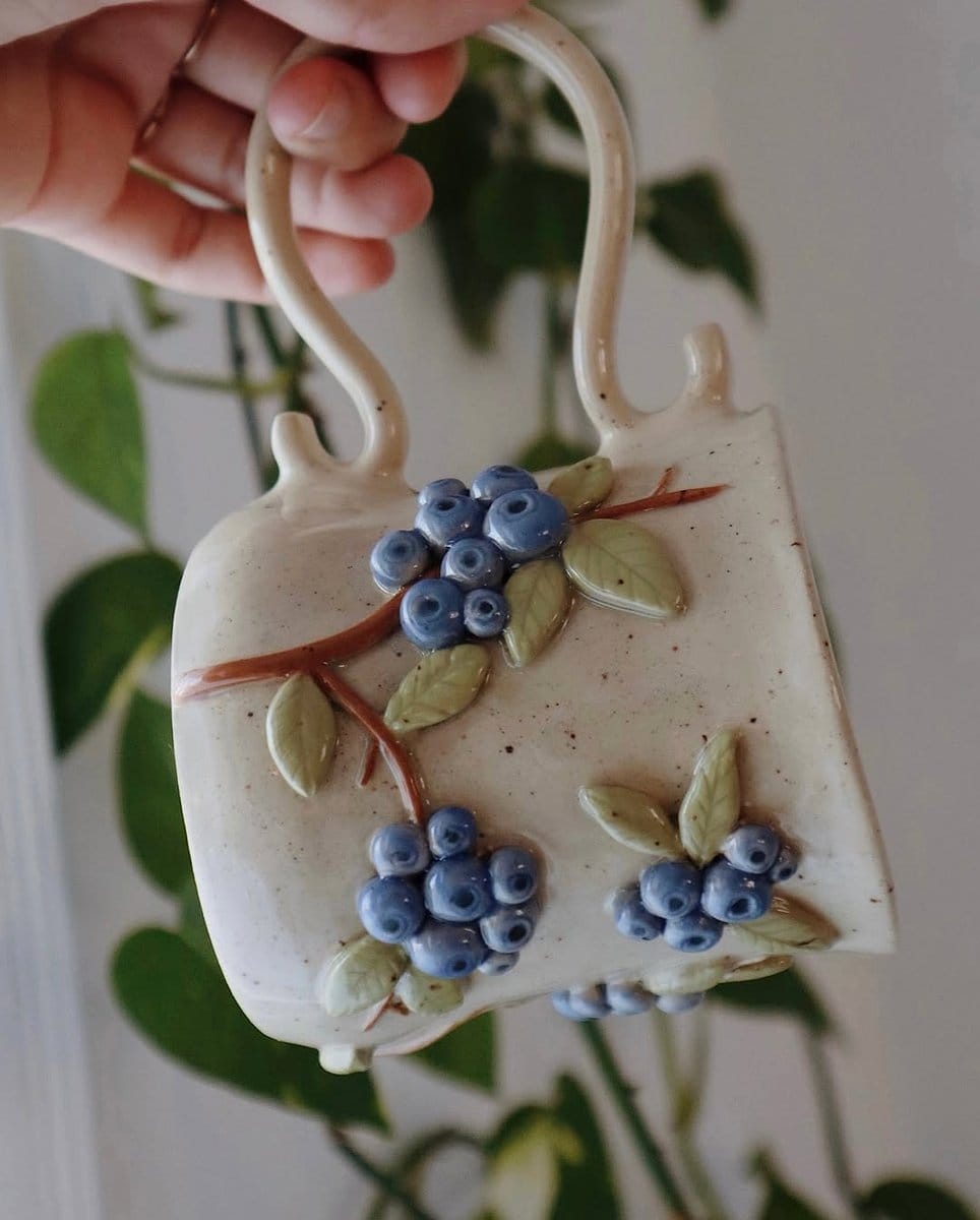 decorative ceramic pot for blueberries