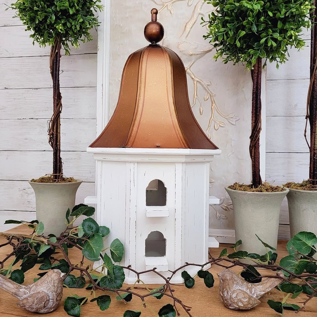 Birdhouse with lava rock design