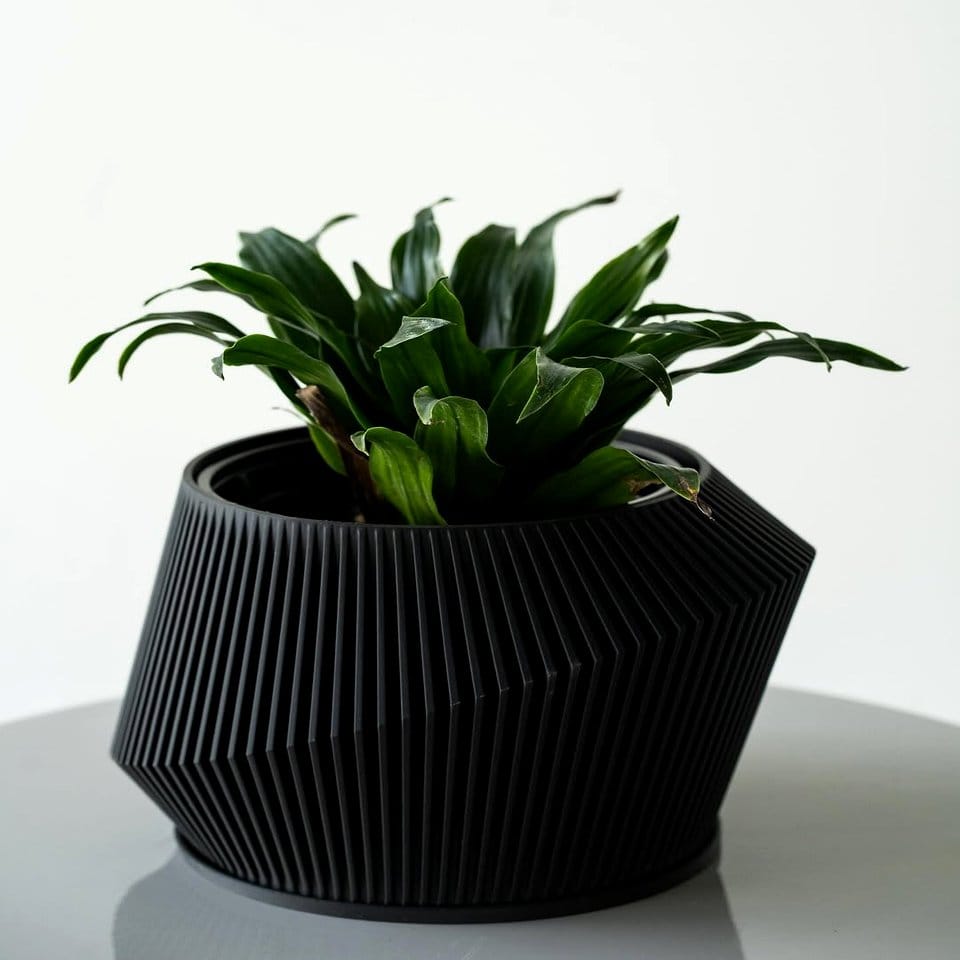 Geometric planter table centerpiece
