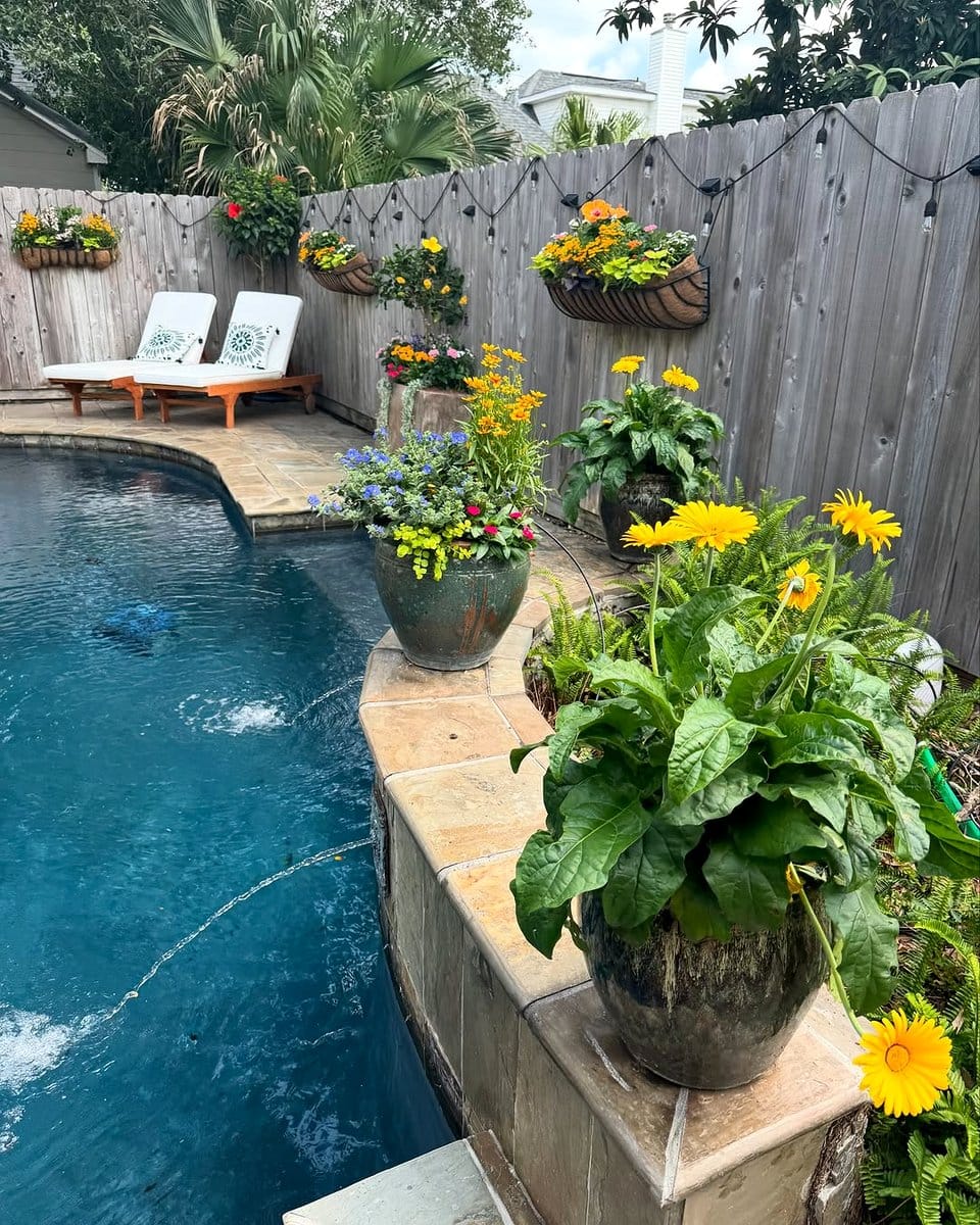 floating planter water feature illusion