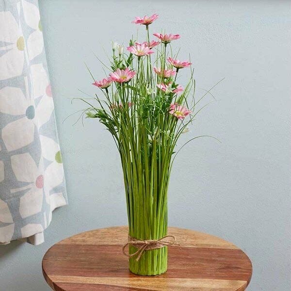 lemongrass plant in glass vase