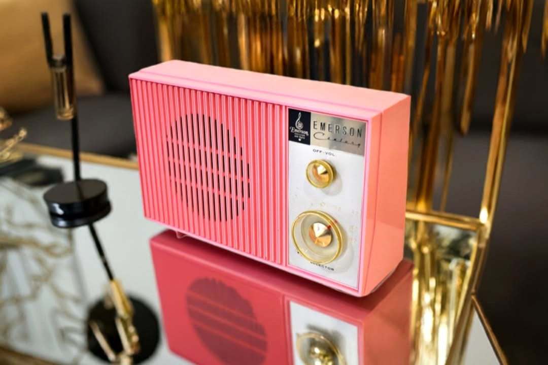 classic radio with Bluetooth speaker
