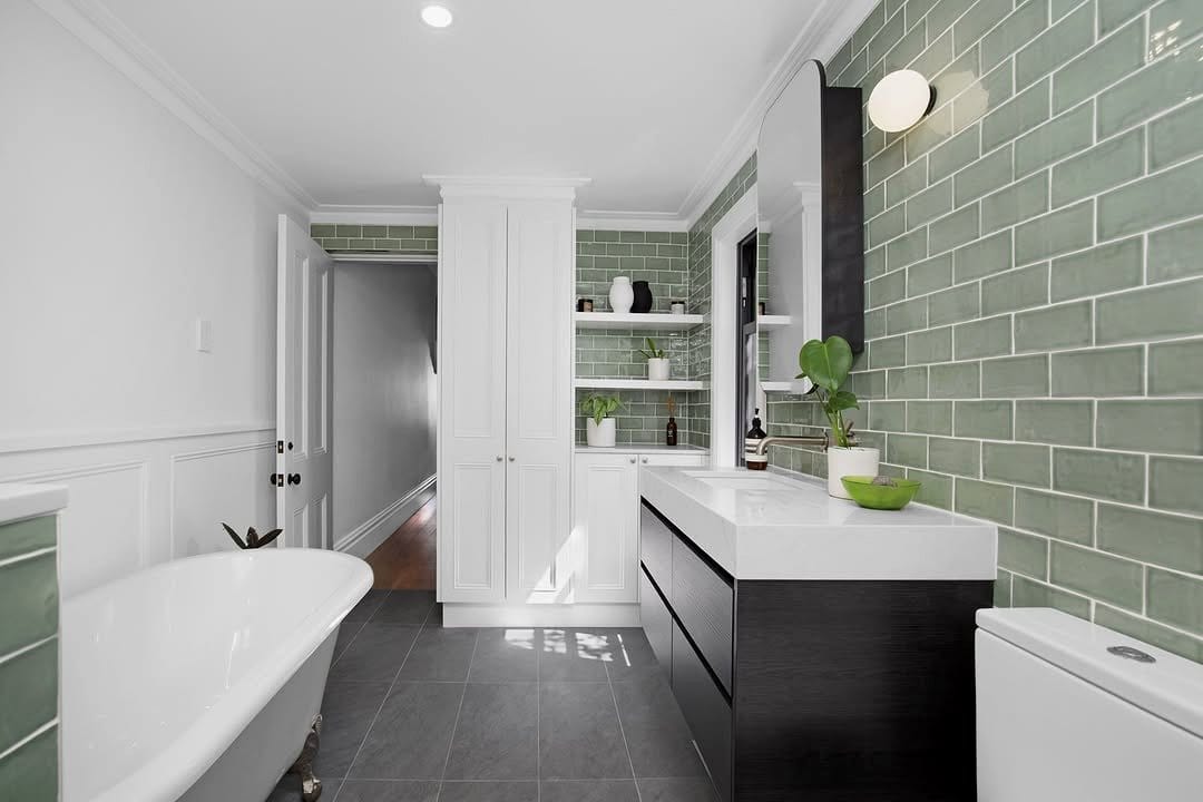 bathtub with leafy vegetables