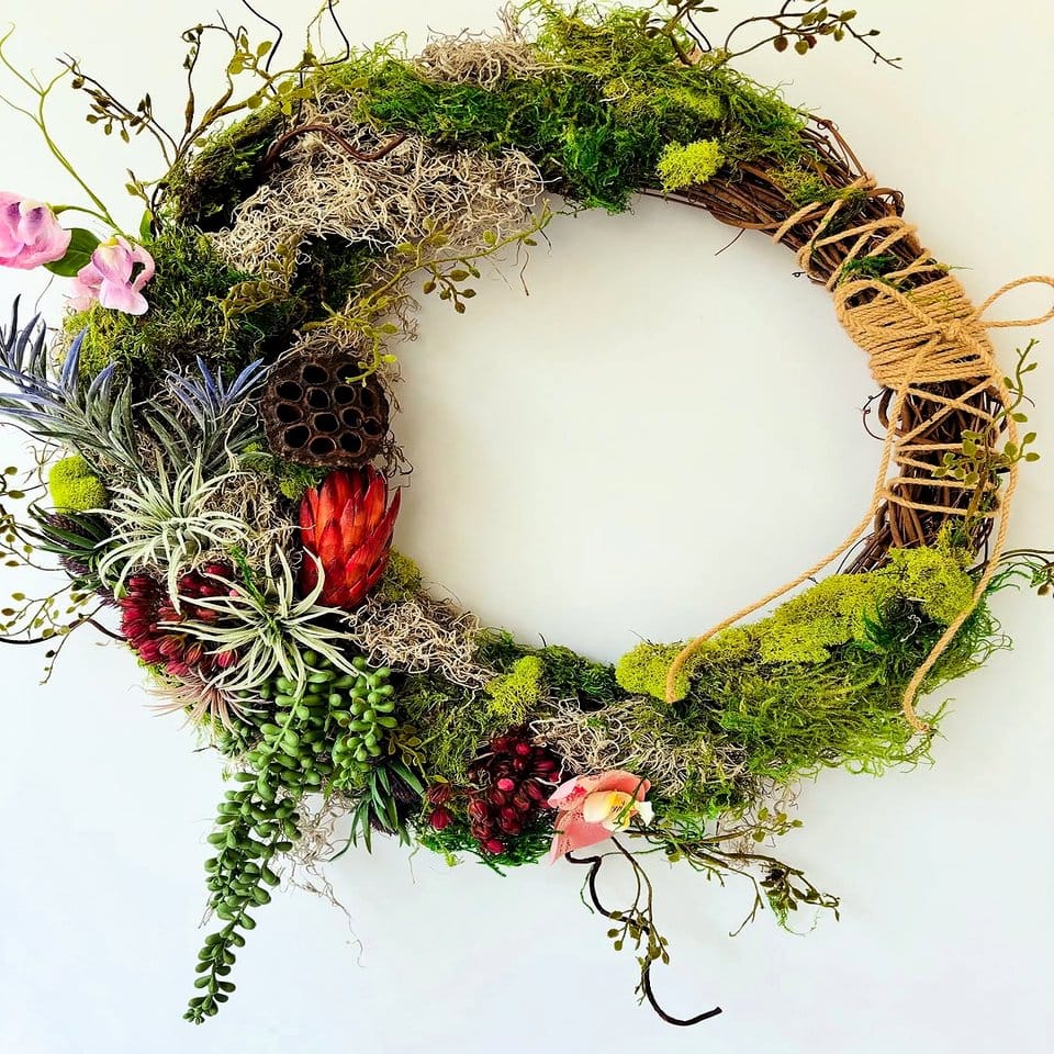 Circular wreath made of succulents