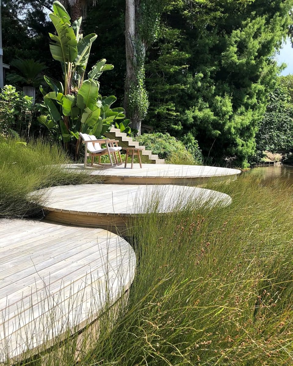 floating garden with edible plants