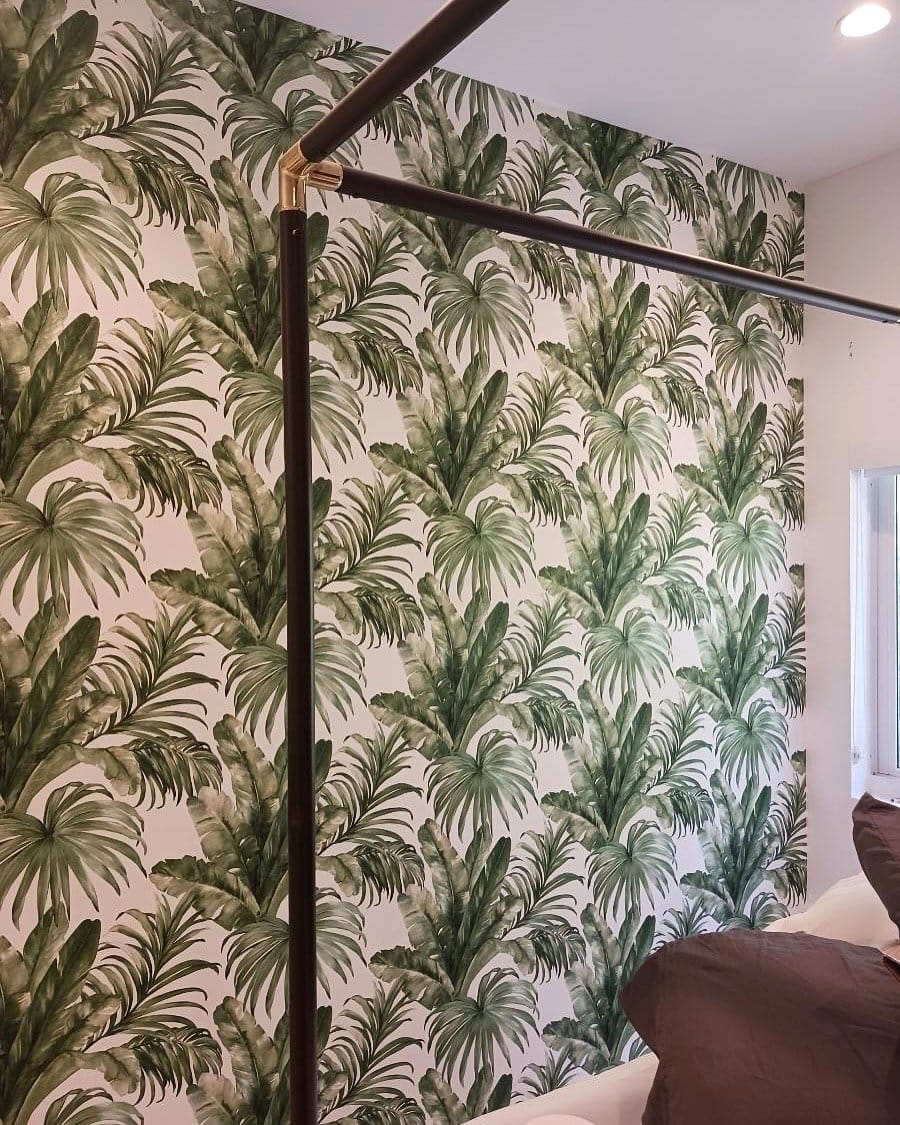 leaf gallery wall with diverse colors