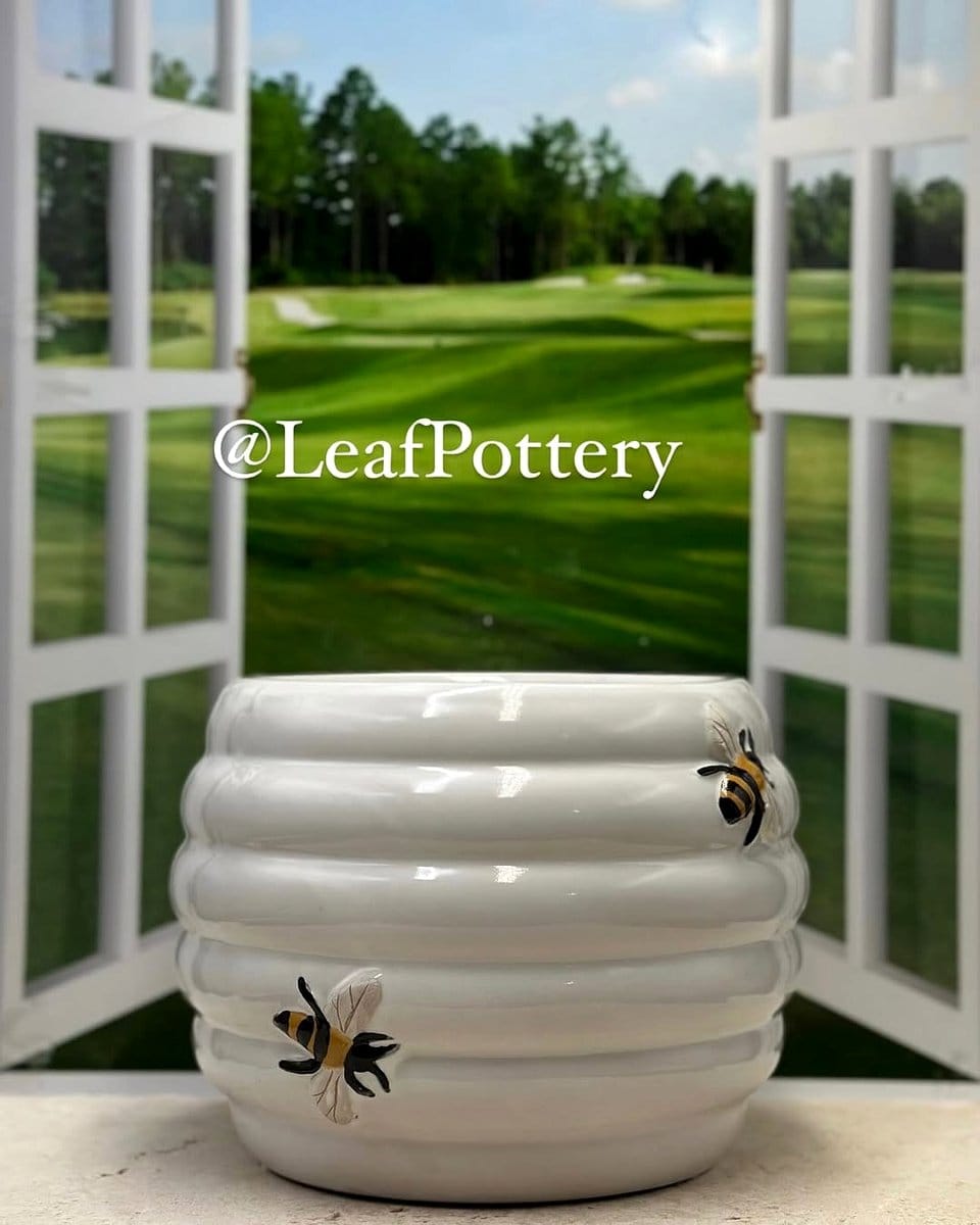 ceramic pot without drainage holes