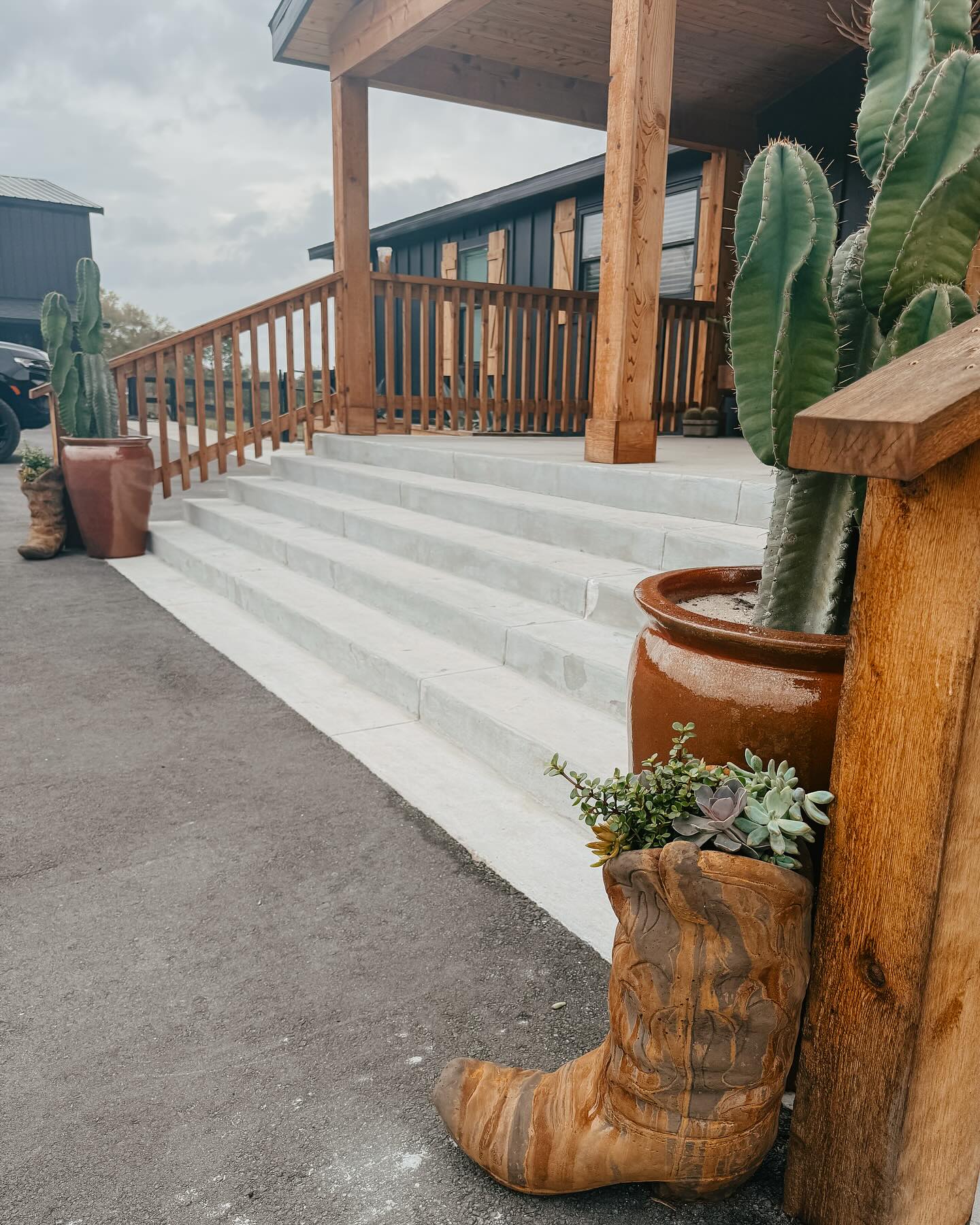 boat shoes with seaside plants