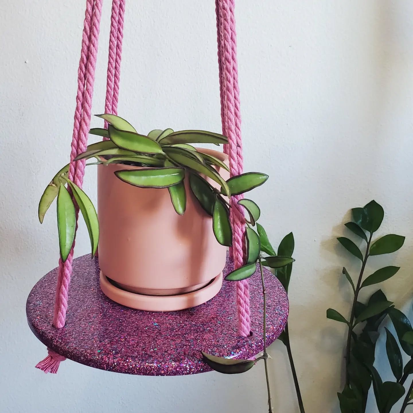 macramé hanger with mixed materials