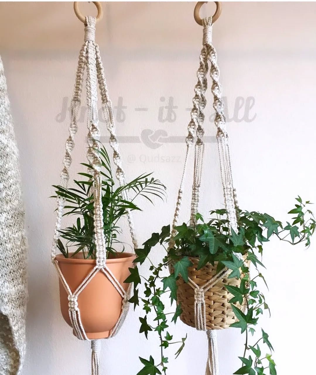 macramé hanger with geometric knots
