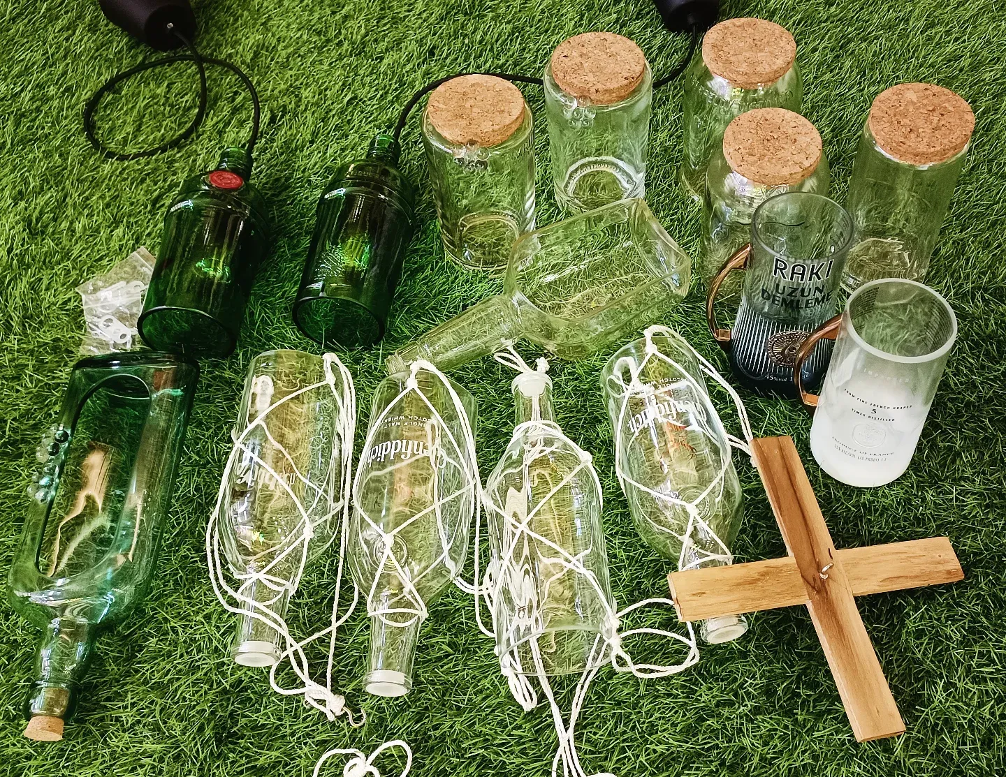 wine bottle aquaponic system