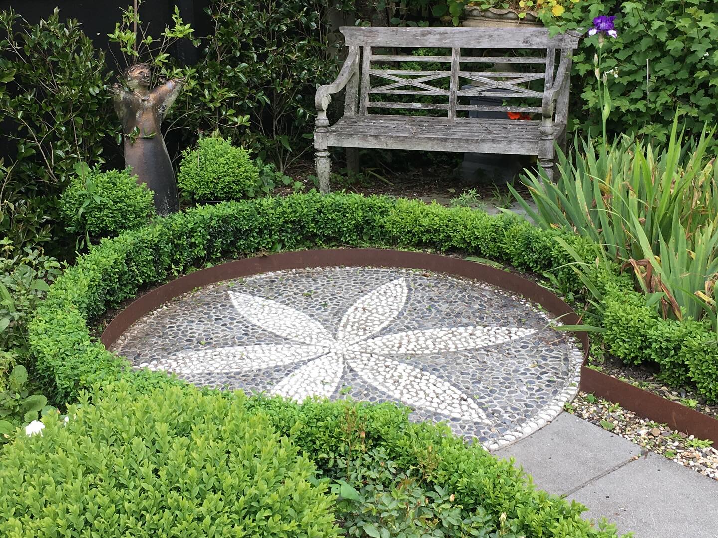 mosaic stone garden tray