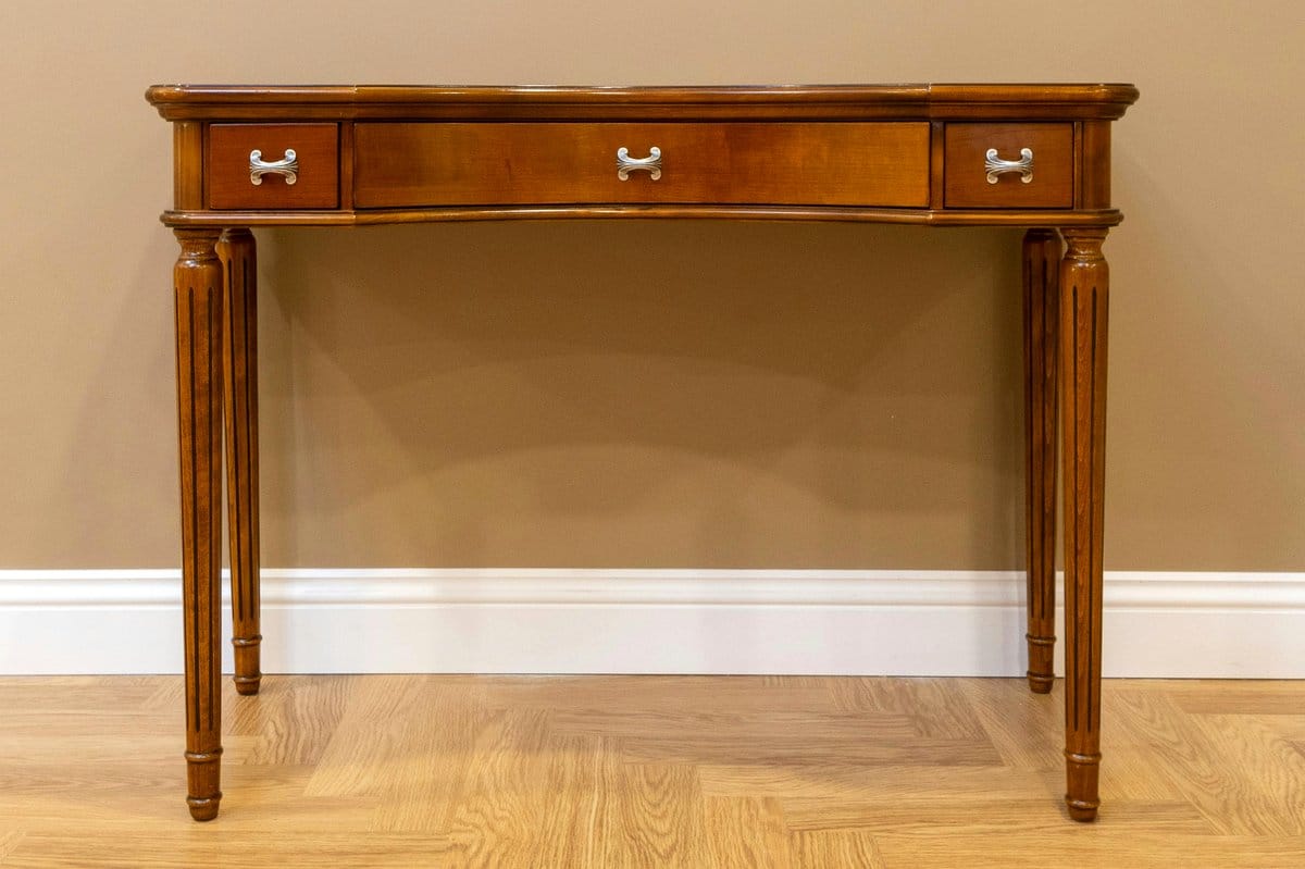 entryway with console table