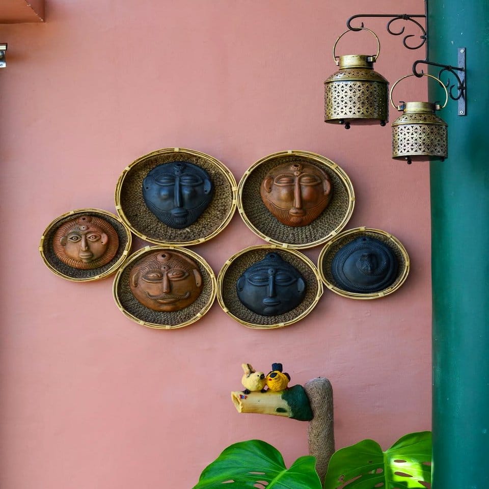 Transparent acrylic stands with leafy plants