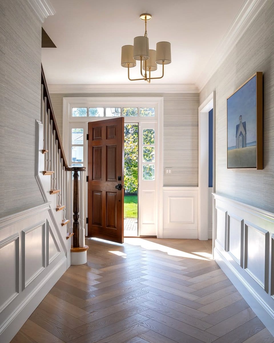 White wainscoting in hallway