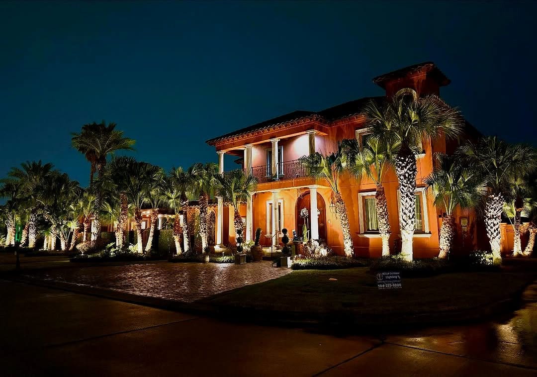 Color-changing lights on plants