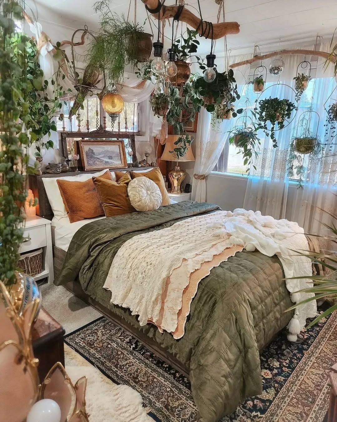 Innovative DIY chandelier with greenery