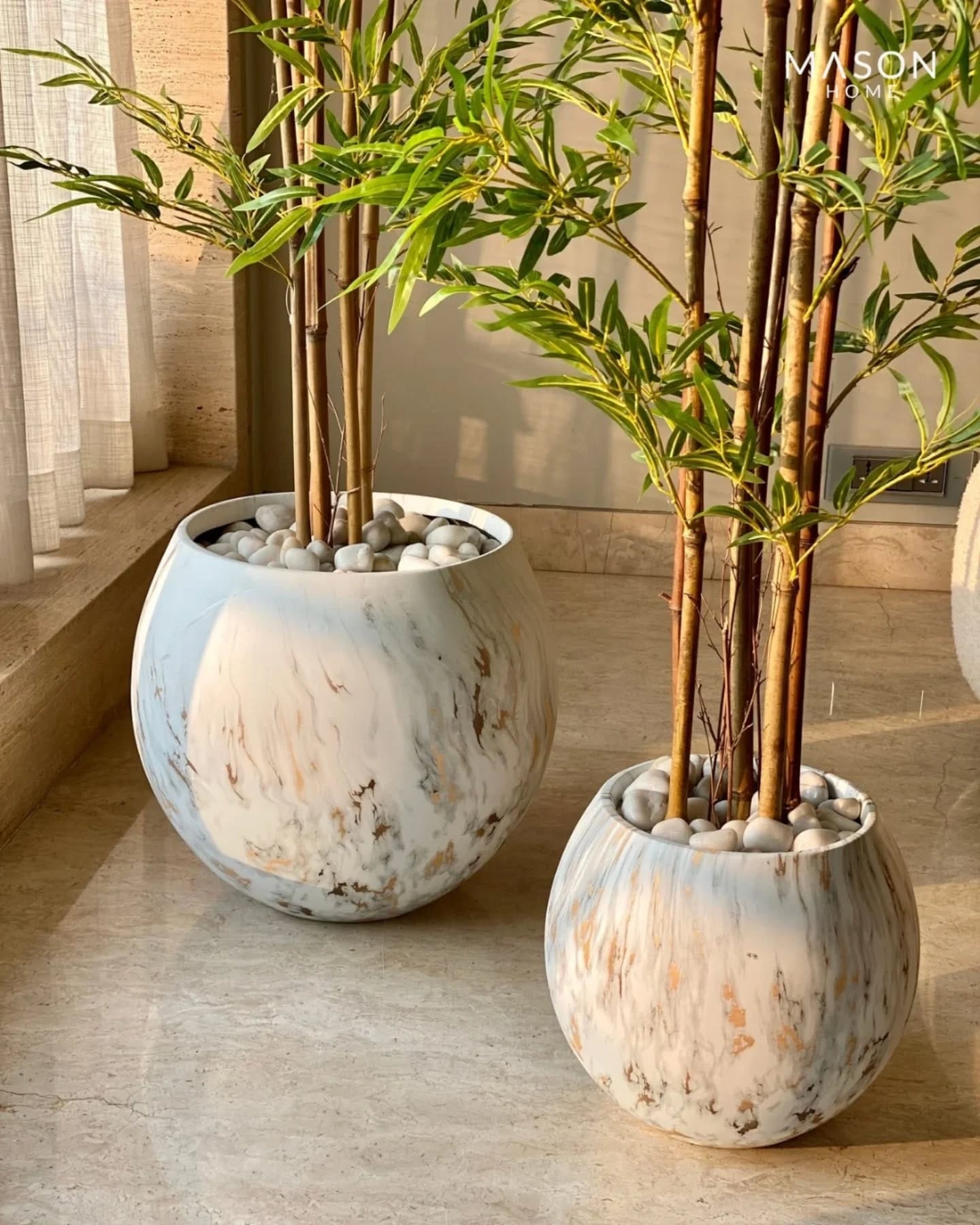 white marble planter on kitchen island