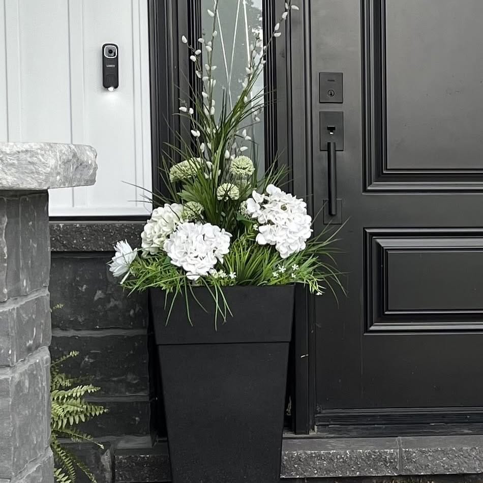 chalkboard labels with labeled herbs