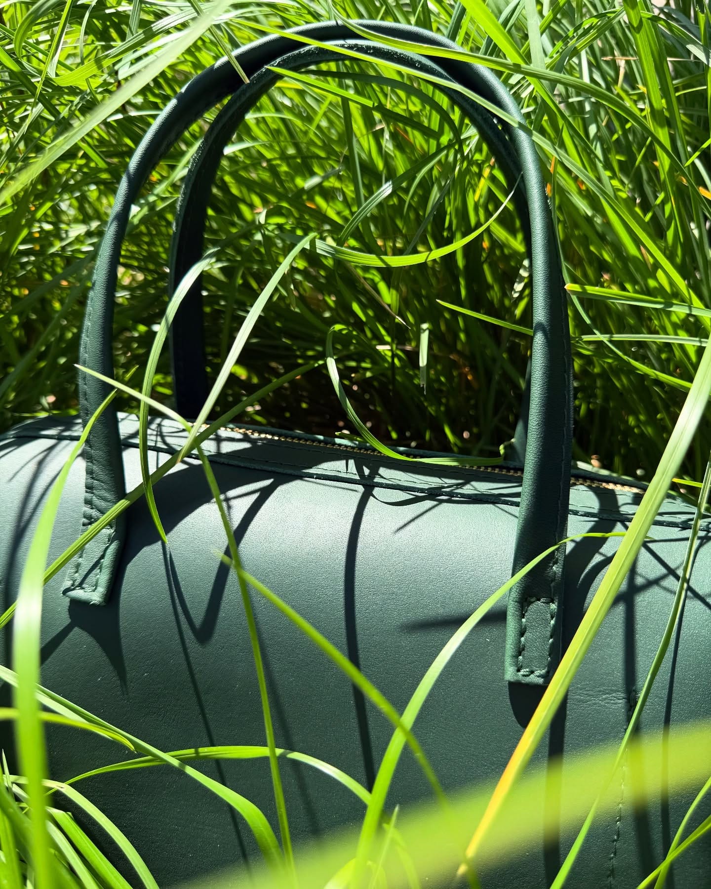 two-tone leather plant sleeve with contrasting colors